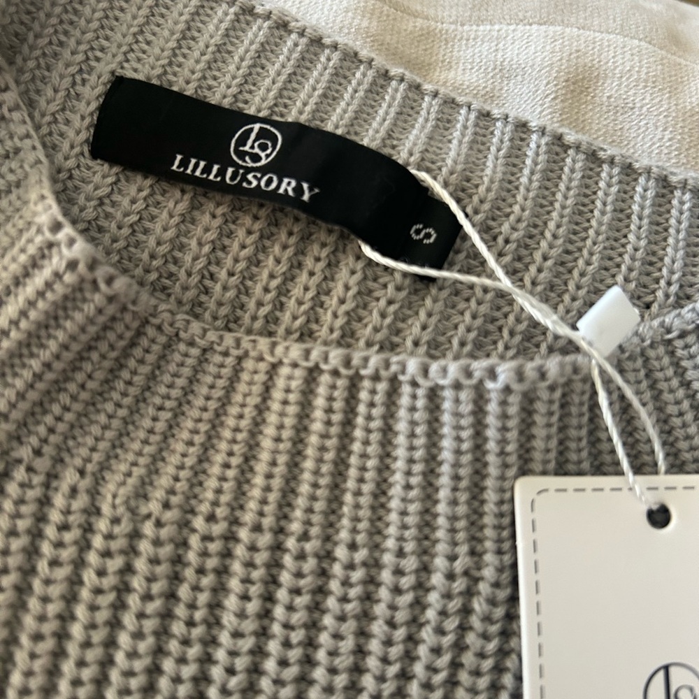 Gray Ribbed Top - Picture 7 of 7